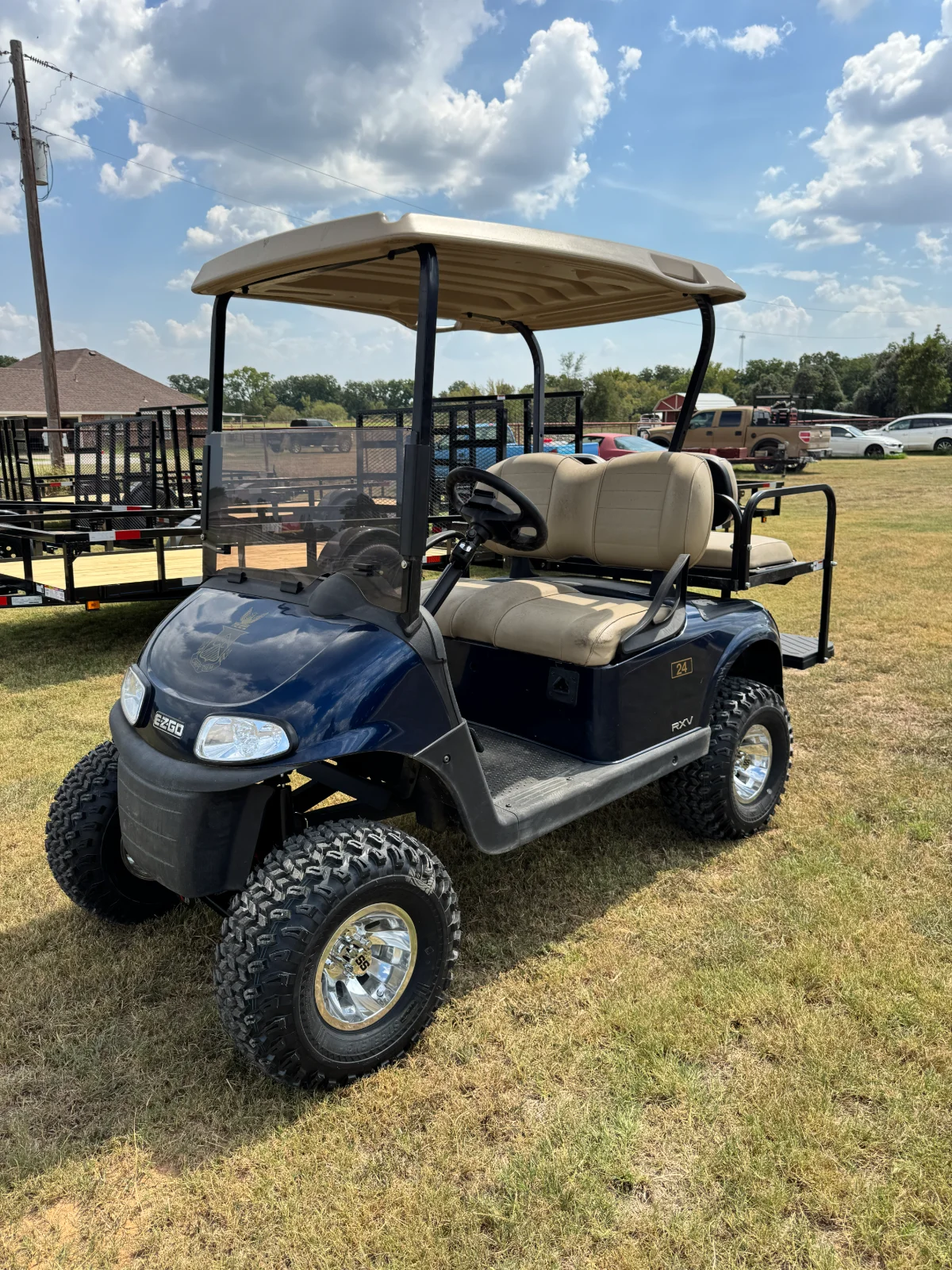 2021 EZGO RXV - 4” lift