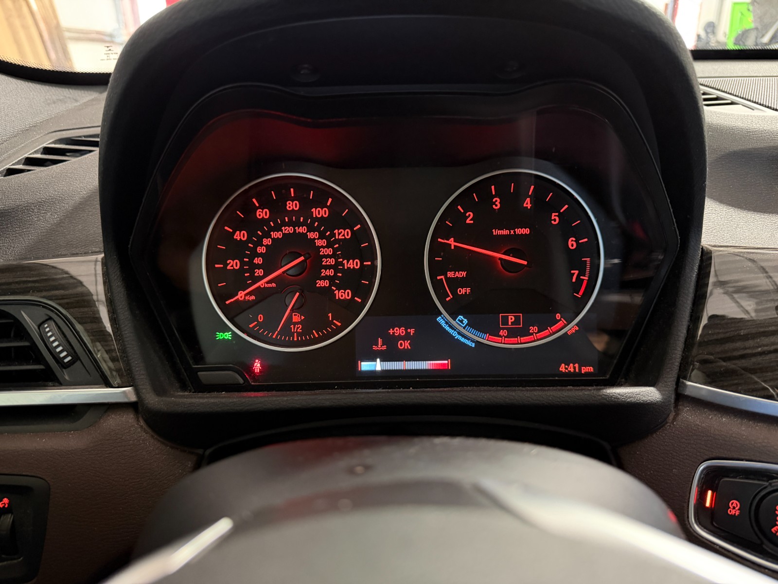 2017 BMW X1 28i - Photo 12