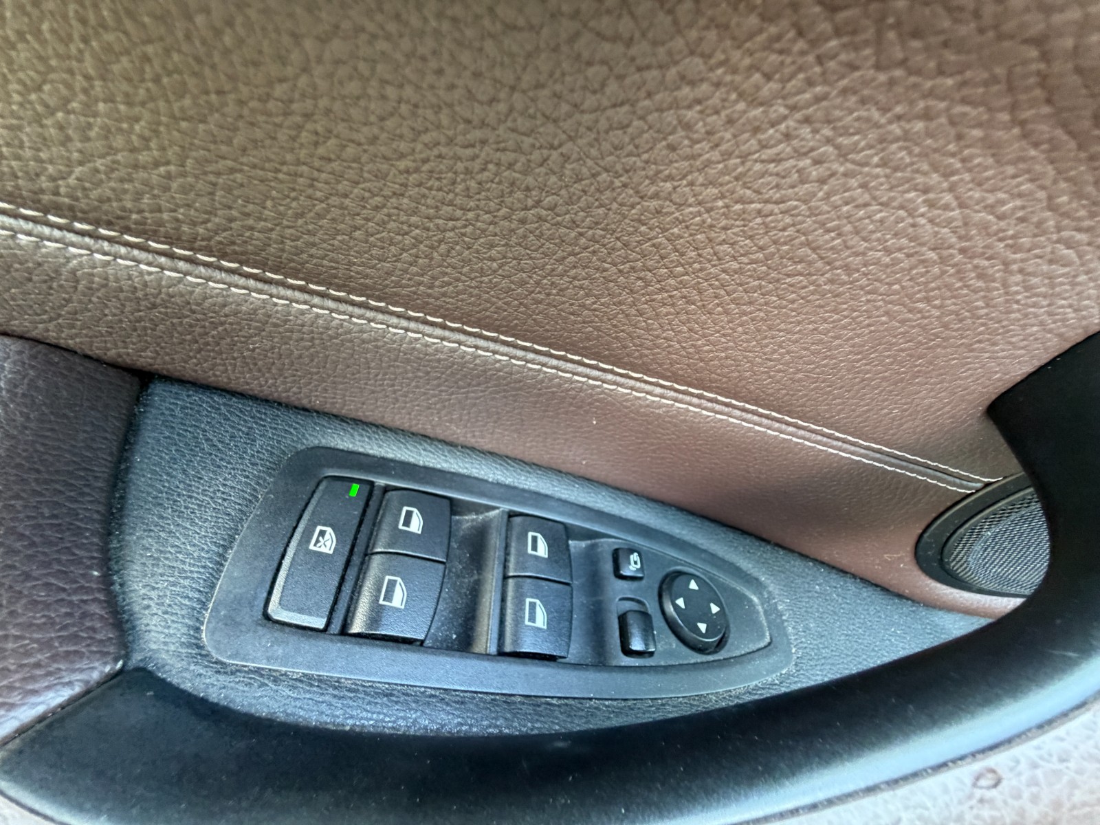 2017 BMW X1 28i - Photo 28