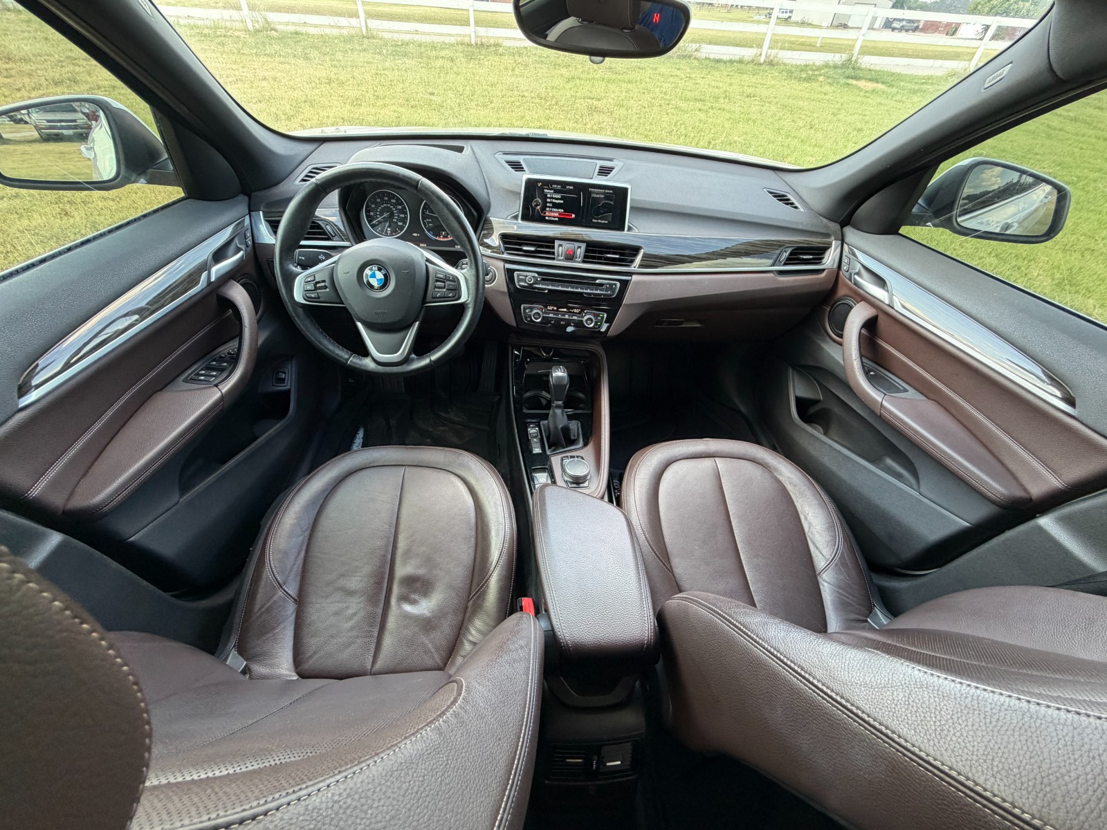 2017 BMW X1 28i - Photo 16