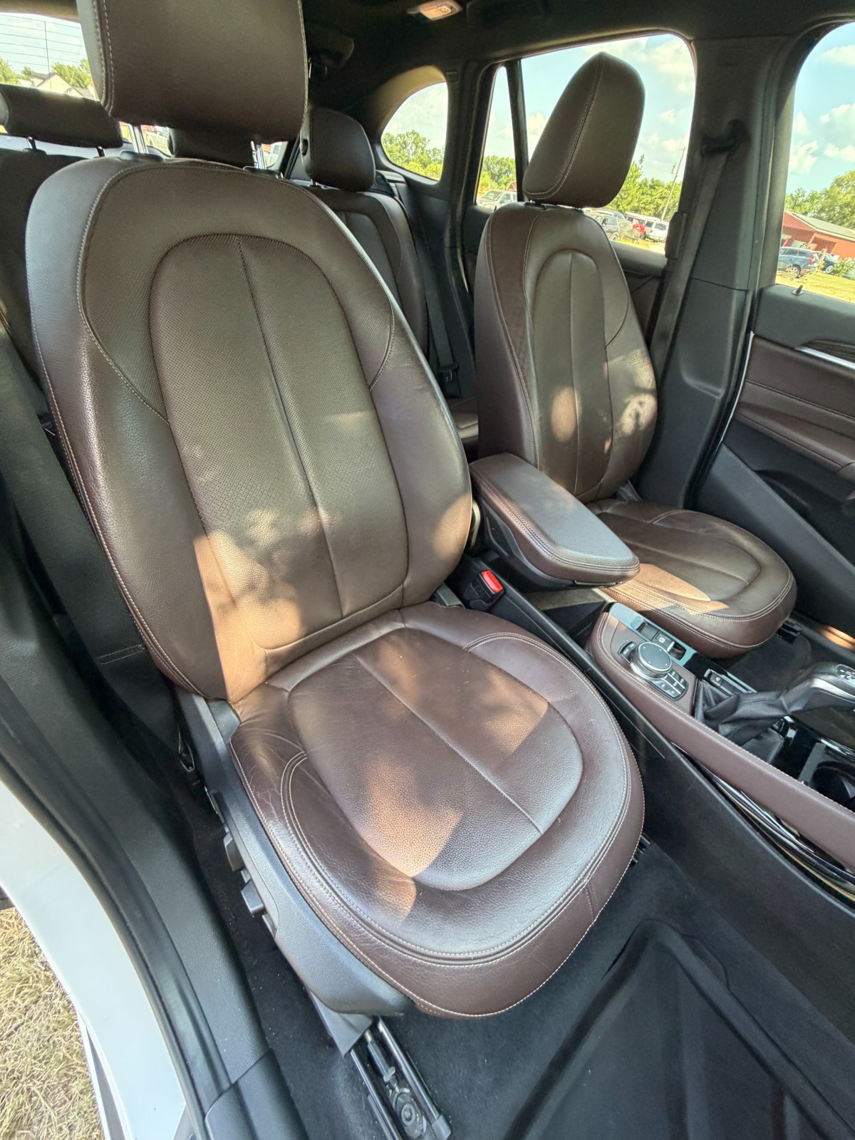 2017 BMW X1 28i - Photo 15